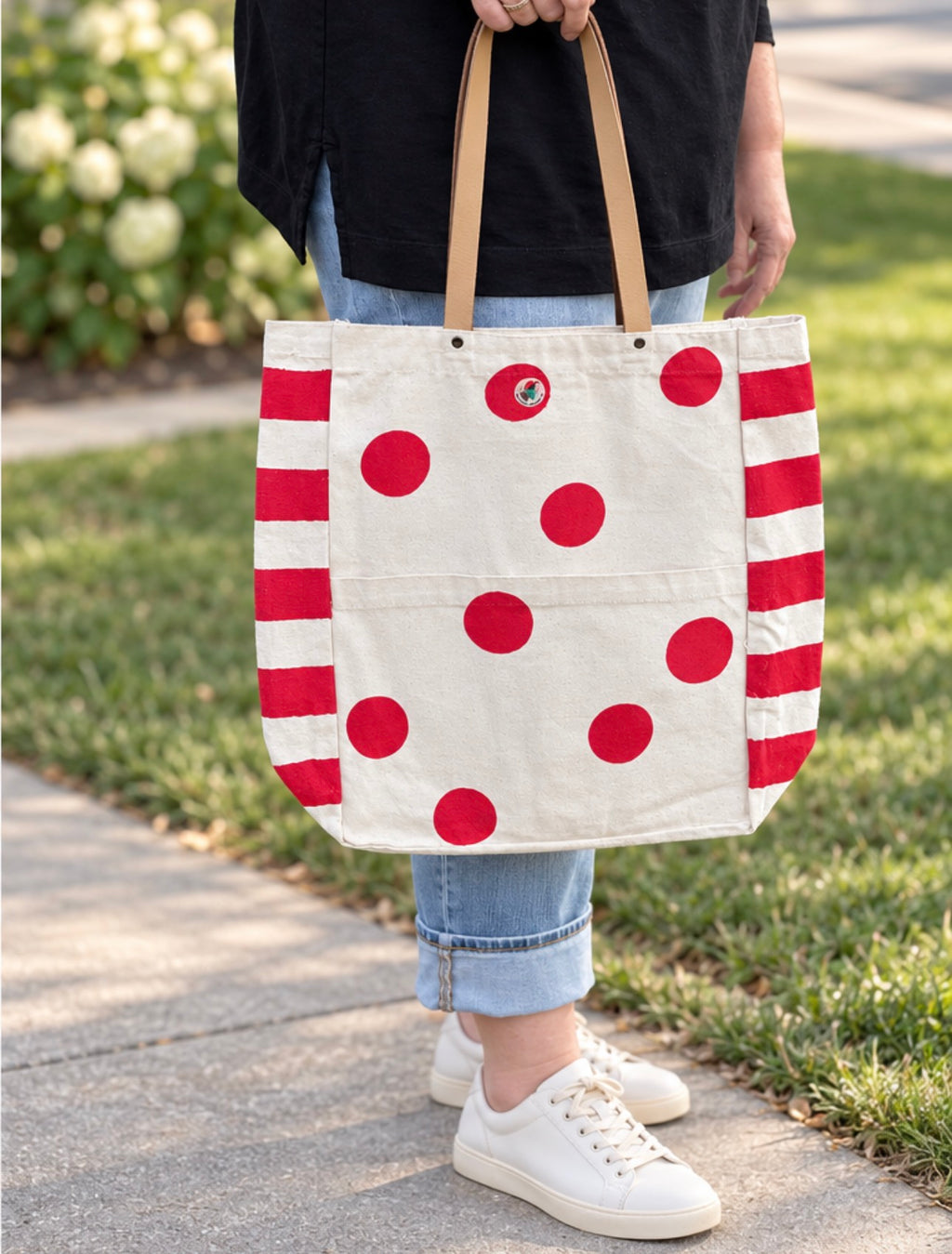 Hot Moms Read Books Bag